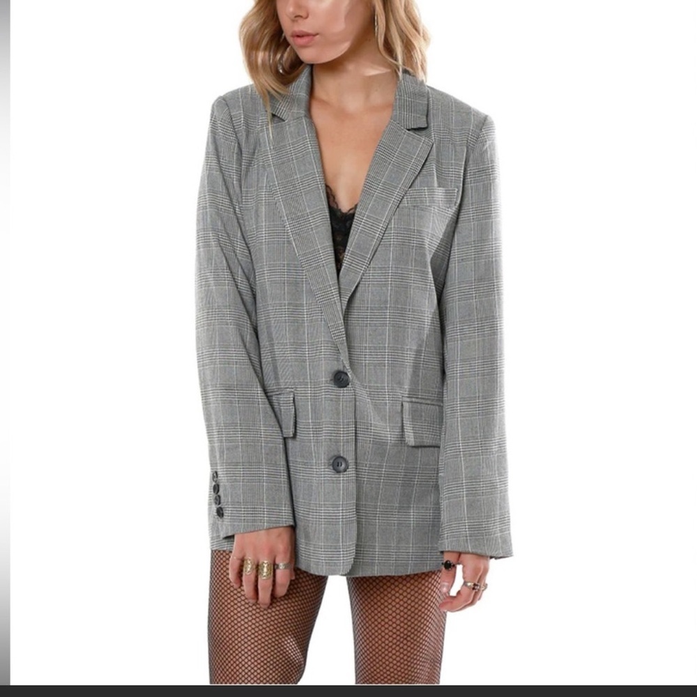 LUSH Plaid blazer